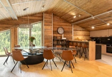 ULTRA-PREMIUM ALPINE COMPLEX of 3,500 m² in TIGNES (73) 5 Chalets, ski-in/ski-out access, view, swimming pool. 