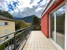 Dpt Haute Savoie (74),  NOUVEAU A FAVERGES appartement T4 ( 84,59 m2) avec sa terrasse  ( Garage en option )