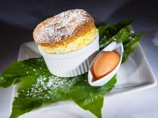 Dpt Saône et Loire (71), à vendre CUISERY Hôtel - C'est l'occasion ou jamais de lancer votre restaurant "Bouillon" 
