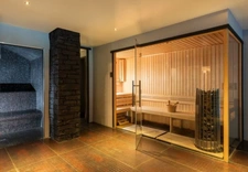 ULTRA-PREMIUM ALPINE COMPLEX of 3,500 m² in TIGNES (73) 5 Chalets, ski-in/ski-out access, view, swimming pool. 