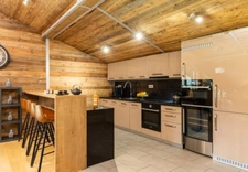 ULTRA-PREMIUM ALPINE COMPLEX of 3,500 m² in TIGNES (73) 5 Chalets, ski-in/ski-out access, view, swimming pool. 