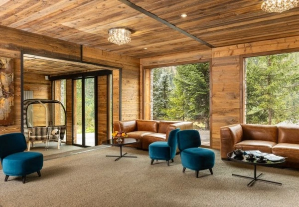 Chalet de luxe 12 pièces TIGNES (73) skis aux pieds , 400 m2 entièrement aménagé et décoré 