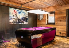 ULTRA-PREMIUM ALPINE COMPLEX of 3,500 m² in TIGNES (73) 5 Chalets, ski-in/ski-out access, view, swimming pool. 