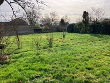 Terrain à vendre de 475,00 m² TAPONAS (69) - TERRAIN CONSTRUCTIBLE PLAT AU CALME 475 m² -  A 3 mn de Belleville / Saône 