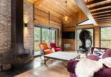ULTRA-PREMIUM ALPINE COMPLEX of 3,500 m² in TIGNES (73) 5 Chalets, ski-in/ski-out access, view, swimming pool. 