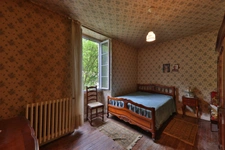 Dpt Charente (16), for sale MONTIGNAC CHARENTE house P9 of 230 m² - Land of 1,048.00 m² 