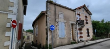 Dpt Charente (16), à vendre SAINT AMANT DE BOIXE maison P3  - Terrain de 130  