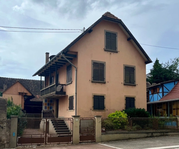 Maison 6 pièces avec PC pour 2 appartements à ERGERSHEIM (67)