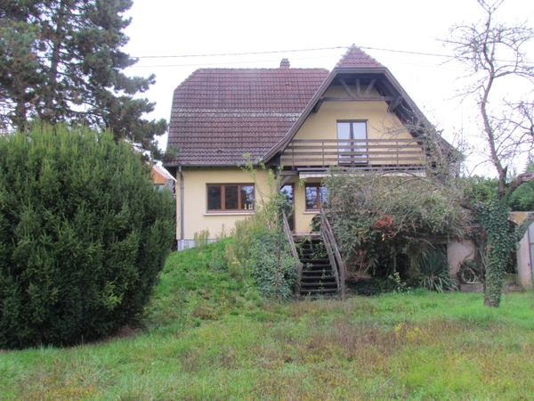  A la vente à DORLISHEIM (67) - Maison d'architecte 6 pièces Vue sur Mont Ste Odile