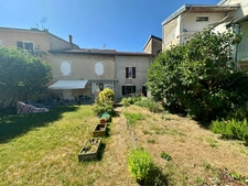 Dpt Ain (01), à vendre OYONNAX maison P4   