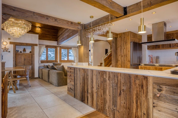 Chalet de luxe rénové – Accès direct aux pistes de ski à LA CLUSAZ (74)