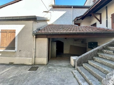 Dpt Ain (01), à vendre OYONNAX maison P4   