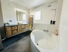 Maison à vendre 5 pièces OYONNAX (01)