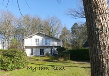 Orléans, CHU à 5 min, à vendre maison de 143 m2, 5 chambres, terrain de 1000 m2.