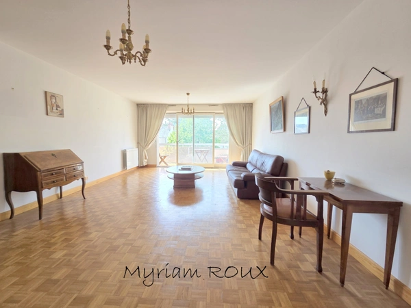 Appartement à vendre, Orléans St Marc 132 m2, 4 chambres, 1er étage, ascenseur
