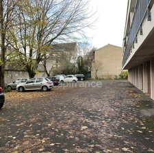 Appartement à vendre T2 ORLEANS proche gare, 42 m2, une chambre.