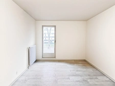 Angers – Quartier Roseraie Appartement T3 traversant avec large balcon d’angle, cave et parking er de la Roseraie découvrez cet appartement T3 qui of