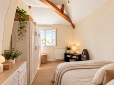 ANGERS – PLACE NEY – CHARMANTE MAISON DE VILLE AVEC 2 CHAMBRES, GARAGE ET GRANDE CAVE