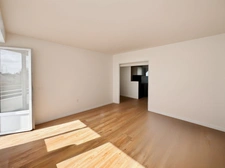 ANGERS – Bel appartement T4 rénové et lumineux de 75 m2 avec loggia, balcon, cave, parking.