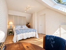 ANGERS – MAISON FAMILIALE DE 135 M² – 4 CHAMBRES – VIE DE PLAIN-PIED – JARDIN – DPE C