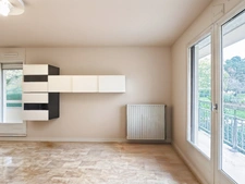 Angers – Quartier Roseraie Appartement T3 traversant avec large balcon d’angle, cave et parking er de la Roseraie découvrez cet appartement T3 qui of