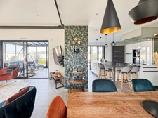 Maison d’architecte contemporaine connectée BBC 188 m² avec prestations d'exception sur parcelle de 750 m² avec piscine 