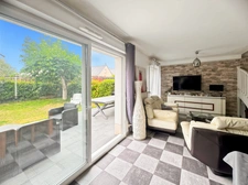 Maison contemporaine lumineuse avec jardin sans vis-à-vis sur la commune de SEICHES SUR LE LOIR (49)
