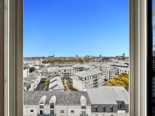 Angers centre : Duplex de standing avec vue exceptionnelle panoramique sur le Mail / parking / cave / ascenseur 