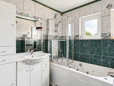 Angers – Maison familiale de 170 m², cinq chambres, Garage et grand jardin sans vis-à-vis