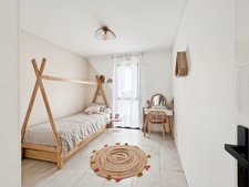 Angers : Maison contemporaine d'architecte de 210 m2 avec piscine et studio indépendant 