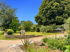 PROPRIÉTÉ DE CARACTÈRE EN BORD DE LOIRE – 210 m² – 2470 m² DE TERRAIN – LES PONTS-DE-CÉ