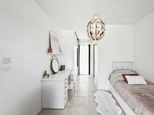 Angers : Maison contemporaine d'architecte de 210 m2 avec piscine et studio indépendant 
