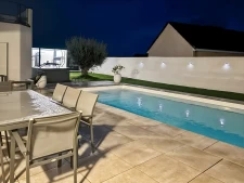 SAINT-BARTHÉLEMY-D’ANJOU – PROPRIÉTÉ CONTEMPORAINE D’EXCEPTION – PISCINE – ESPACE BIEN-ÊTRE