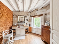 PROPRIÉTÉ DE CARACTÈRE EN BORD DE LOIRE – 210 m² – 2470 m² DE TERRAIN – LES PONTS-DE-CÉ