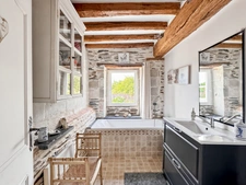PROPRIÉTÉ DE CARACTÈRE EN BORD DE LOIRE – 210 m² – 2470 m² DE TERRAIN – LES PONTS-DE-CÉ