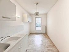 Angers – Quartier Roseraie Appartement T3 traversant avec large balcon d’angle, cave et parking er de la Roseraie découvrez cet appartement T3 qui of