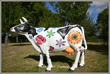 Domaine paysager reconnu avec parc floral, batiments et terres agricoles