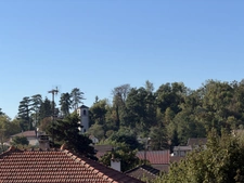 Appartement en excellent état à vendre 3/4 pièces MEYZIEU (69), au calme, avec vue dégagée sur la nature, proche de tout.