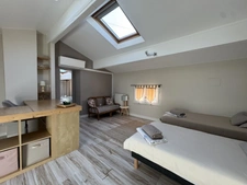 Appartement en duplex avec grande terrasse à vendre 5 pièces MEYZIEU (69)