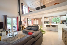 Maison 8 pièces à Villette-d’Anthon
