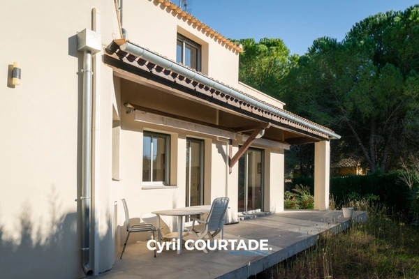 Montpellier, Dpt Hérault (34), Maison lumineuse de 142m² sans vis-a-vis - Terrain de 586m² Piscinable