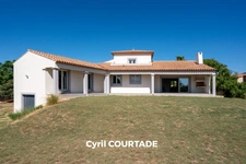 Villeneuve-Lès-Maguelone – Maison avec vue Exceptionnelle de 200 M² – Terrain 1 935 M² – Sous-Sol 110 M²