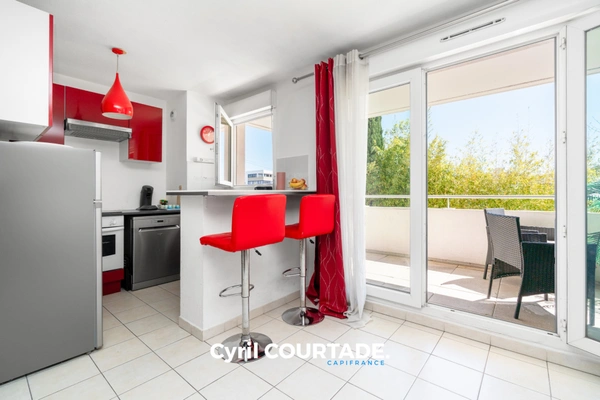 Montpellier, Dpt Hérault (34), Appartement 56 m² lumineux. Terrasse de 30 m²