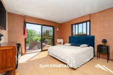 Le Grau d'Agde, Dpt Hérault (34), Propriété contemporaine de 222 m² avec piscine à débordement - Terrain de 2760 m²