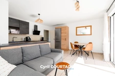 Montpellier, Dpt Hérault (34), Appartement 3 pièces dernier étage – Terrasse 16 m²