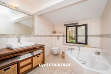 Beauvoisin, Dpt Gard (30), Stone house of 236m² with outbuilding and swimming pool - Garden of 247m²