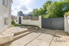 Maison à vendre 6 pièces LE CHESNAY (78) 120m²-4 chambres-garage-180m²