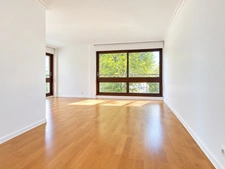 Appartement à vendre 4 pièces LE CHESNAY (78)100m²-3 chambres-Loggia-Balcon-Parking-cave
