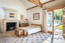 Propriete à vendre 9 pièces GOUSSONVILLE (78)-245m²-4 chambres-piscine-2 garages-4440m²