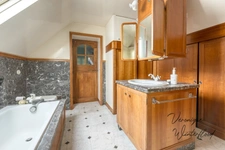 Propriete à vendre 9 pièces GOUSSONVILLE (78)-245m²-4 chambres-piscine-2 garages-4440m²